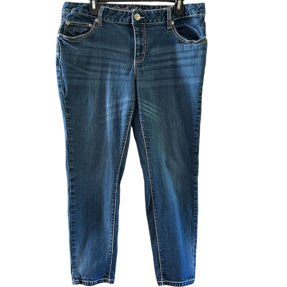 Myth of Jade Women’s cropped denim jeans distressed 5 pocket size 14